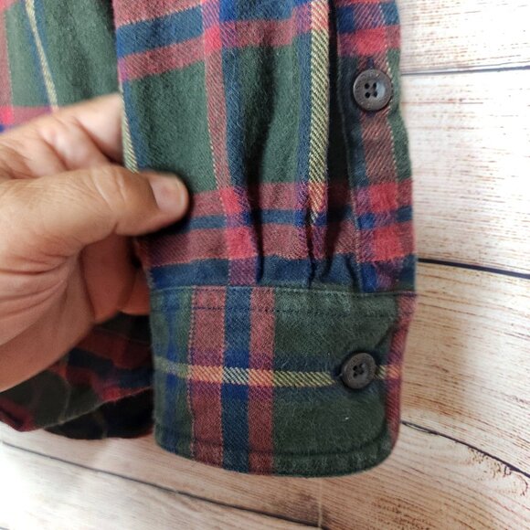 Orvis Perfect Flannel Shirt Long Sleeve Button Down Plaid Pockets Men's Medium - Picture 11 of 16